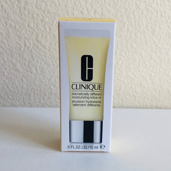 Clinique Other - CLINIQUE NIB Moisturizing Lotion Dramatically